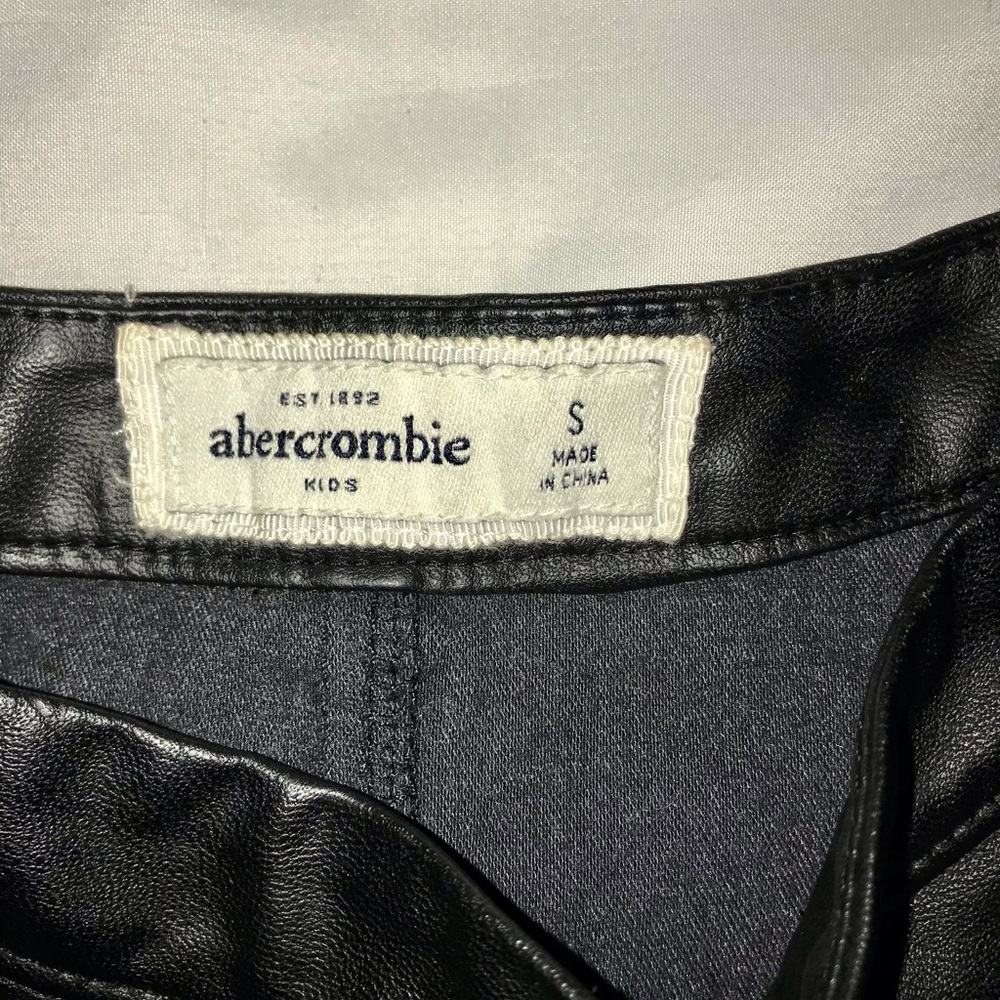 Abercrombie & Fitch Leather Skirt - Picture 3 of 8
